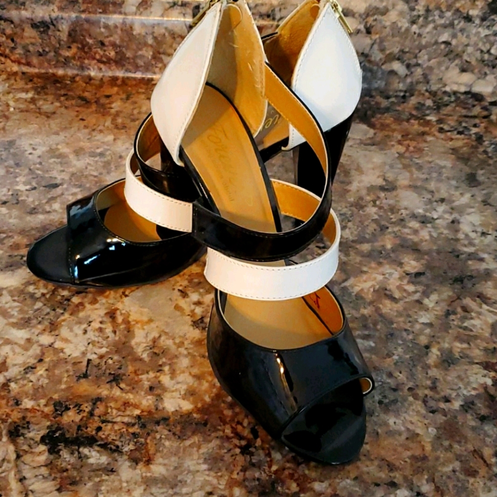 Shoes black and white